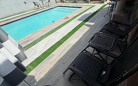 The Pool_Deck Apartment